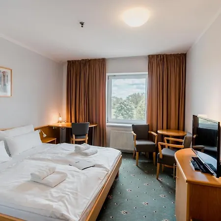 Pracharna Park 4*