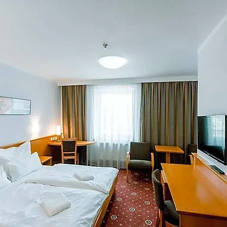 Hotel Prachárna Park 4*