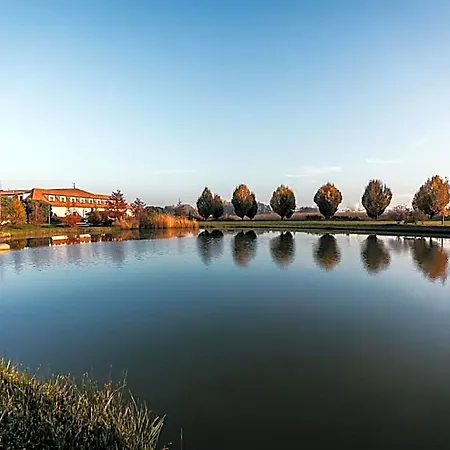 Prachárna Park