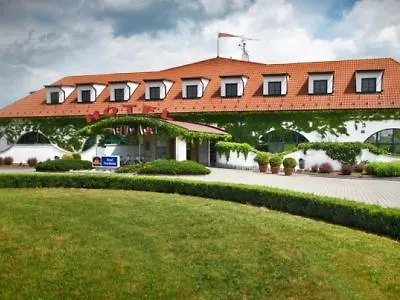 Pracharna Park 4* Olomouc