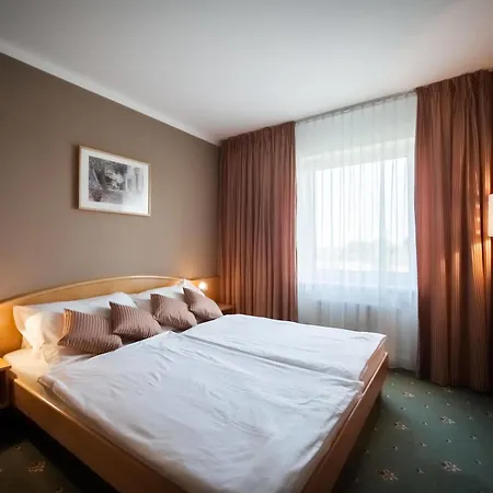 Hotel Prachárna Park