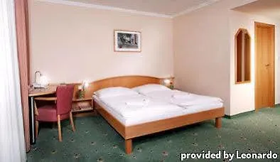 Pracharna Park 4*